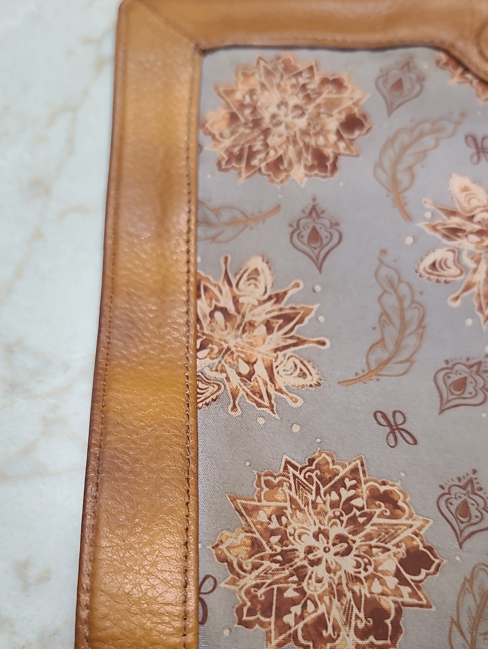Hobo Thick Leather Crossbody Bag in Tan - Picture 13 of 13